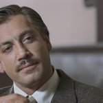 Javier BARDEM nu dans le film Dancer Upstairs