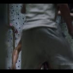 Ignacio Serricchio nu dans la série Le Détenu