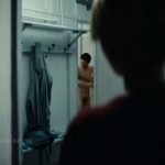 Jérémie ELKAÏM nu dans le film Irréprochable