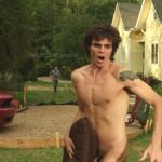 Reid Ewing nu dans le film 10 Rules for Sleeping Around