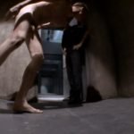 Dean Winters nu dans la série Oz