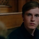 Louis HOFMAN nu dans le film Prélude