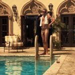 Danny Huston nu dans la série Magic City