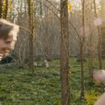 Milton Lopes nu dans le film Bonobo