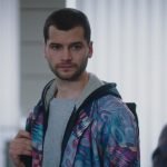 Aaron KARL nu dans la série Walking on Sunshine